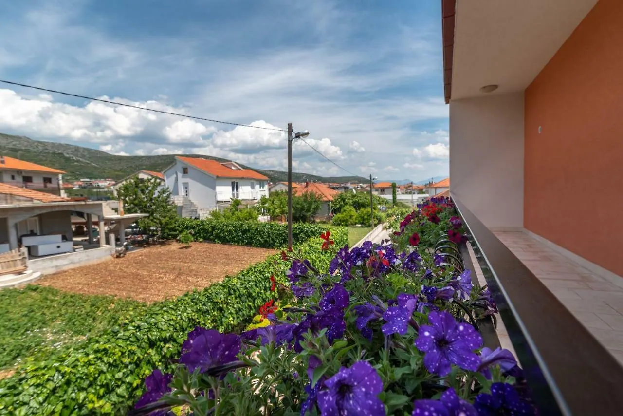 Marinella Apartment Trogir Croatia