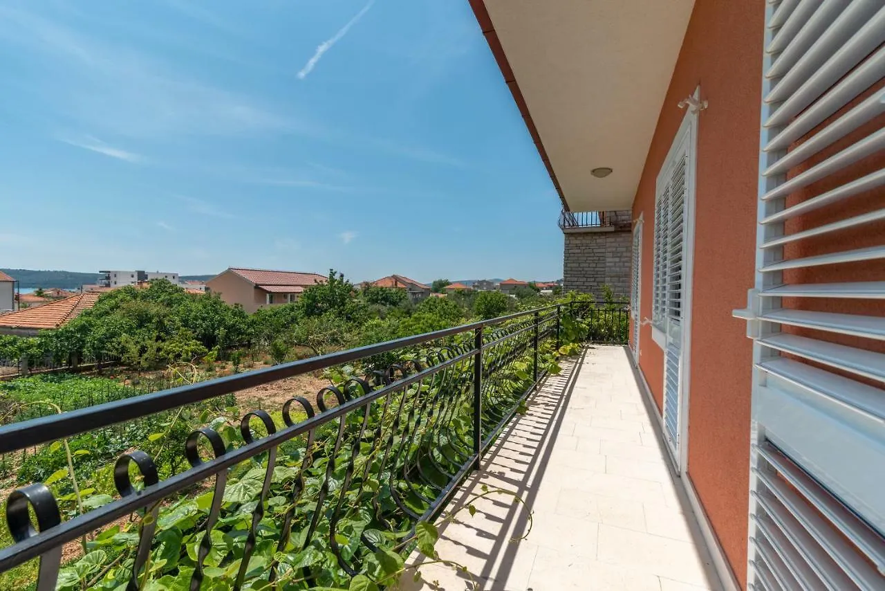 Apartmán Marinella Trogir Chorvatsko